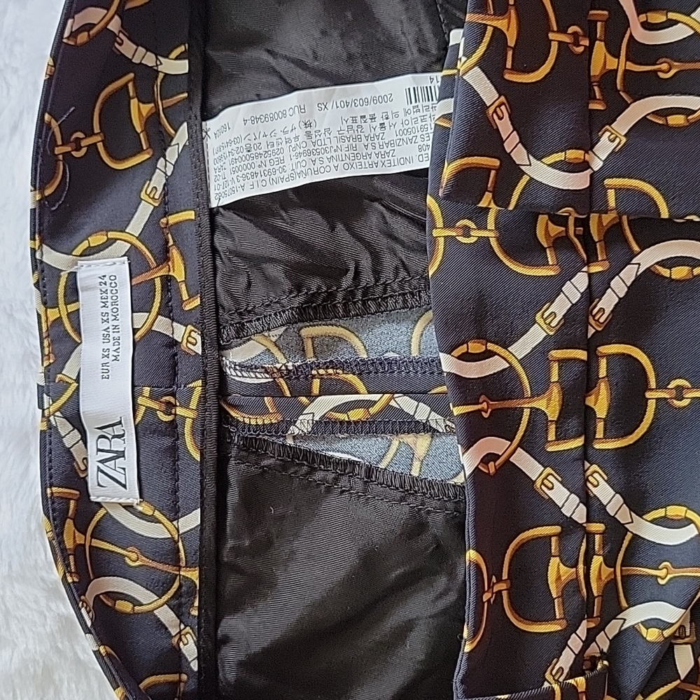 Zara Flared Chain Print Pants - Picture 4 of 6